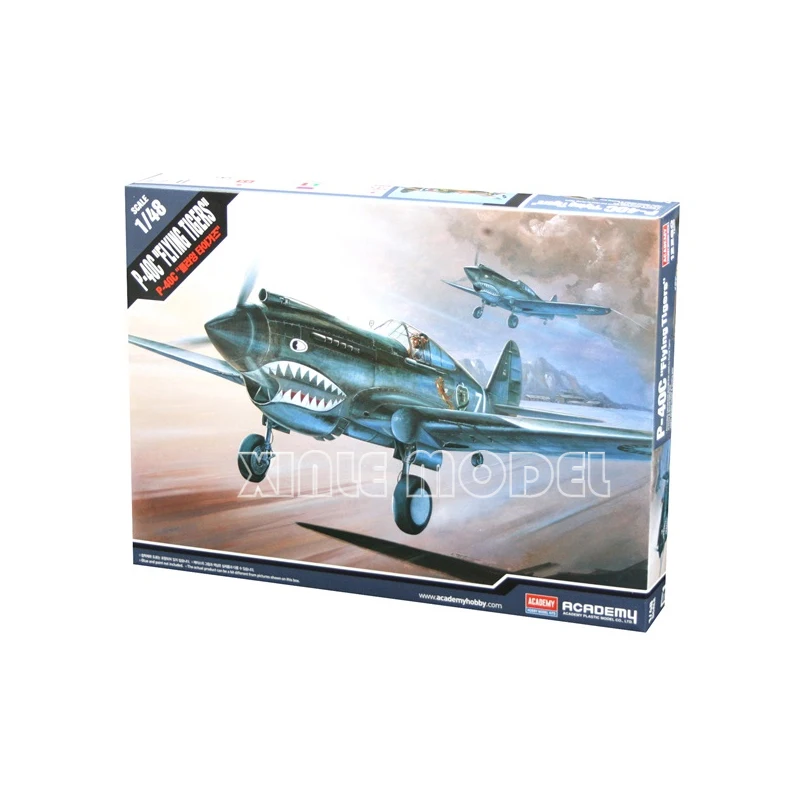 

Комплект масштабной модели самолета Academy 1/48 12280 P-40C, сборка истребителя Tomahawk