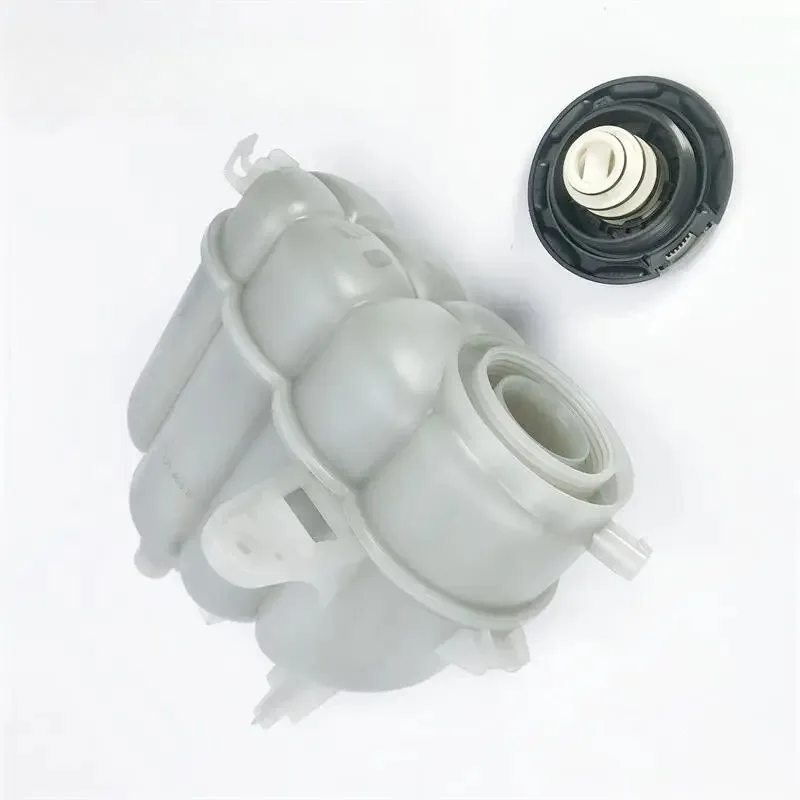 8W0121405E New Engine Radiator Coolant Tank Expansion Tank for Audi A4 A5 Allroad Sportback 2.0L 2018- 8W0 121 405E 8W0 121 405G