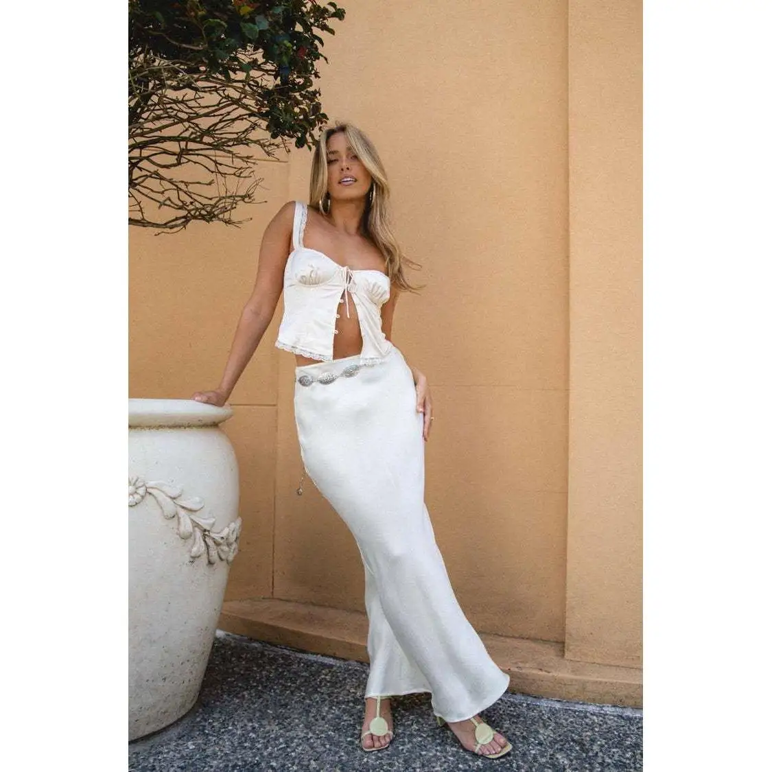 Haut en dentelle pour femmes, col carré, nœud d'épissure, Sexy, transfrontalier, Faion, couleur Pure, sangle de gilet, Fiber de Polyester, été 2023