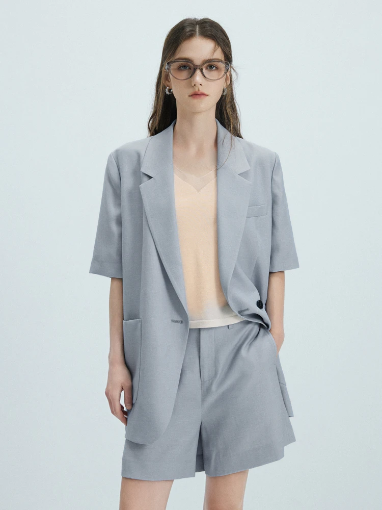 

Realistic Short Sleeve Suit Jacket And Five-Quarter Shorts Set Women's Fashionable Two-Piece Summer Outfit Reusable Fiber
