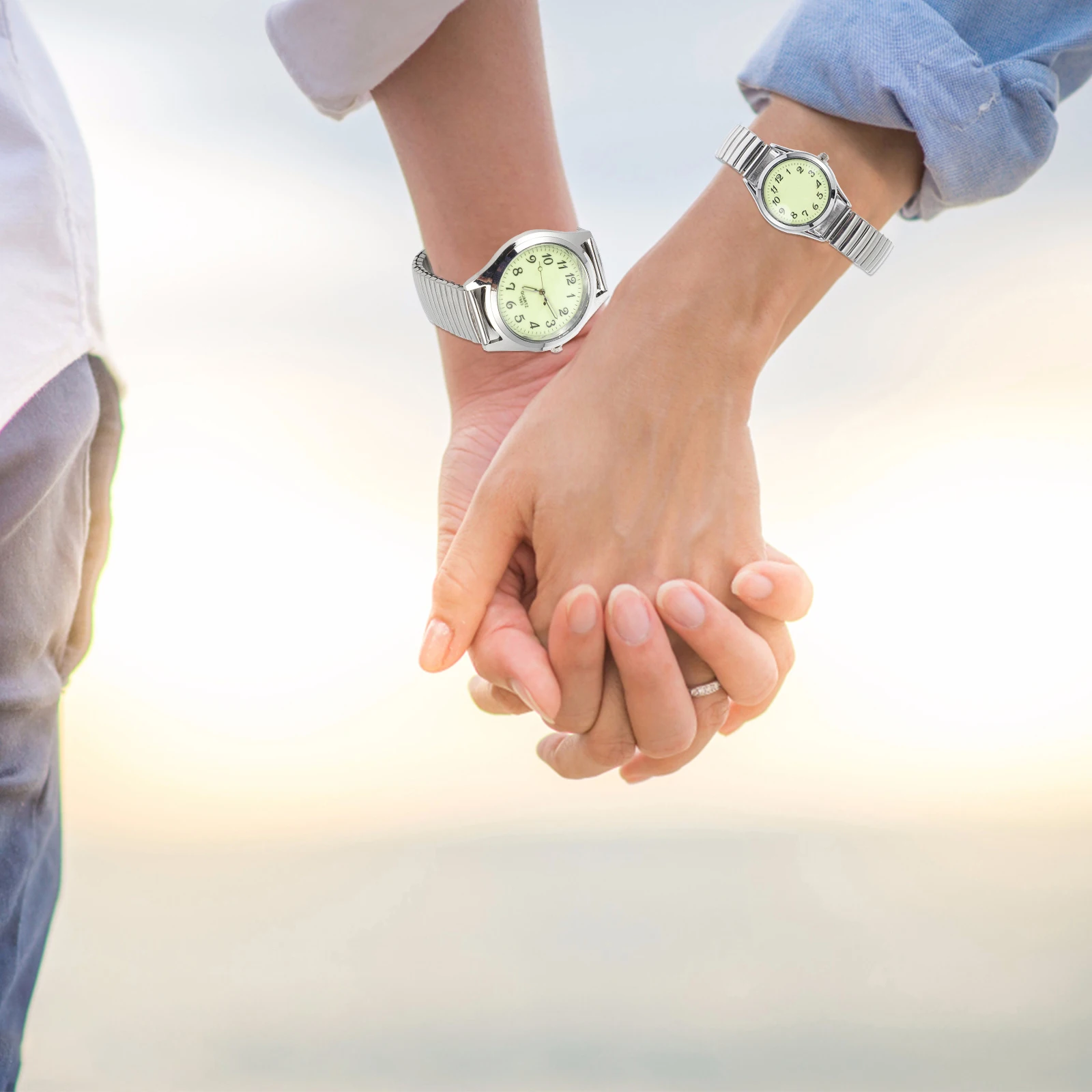 

Luminous Elderly Night Glow Elastic Band Mens Stainless Steel Casual Watch Digital Watch Couple Quartz