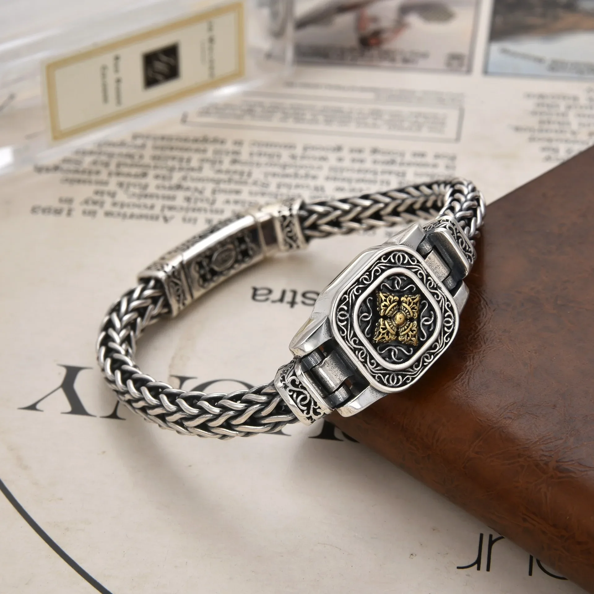 New Fashion Bracelet for Men's Handmade Woven Dragon Bone Retro and High End Feeling Diamond Pestle for Men's Handmade Jewelry