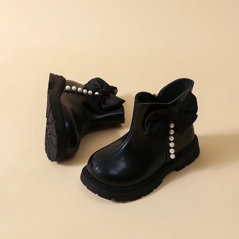 2026 Mädchen-Stiefeletten aus kombinierten Stoffen mit seitlichem Reißverschluss und Schnallendekor, rutschfester, dicker Sohle, kurze Stiefel für den täglichen Gebrauch im Herbst – Detail 10