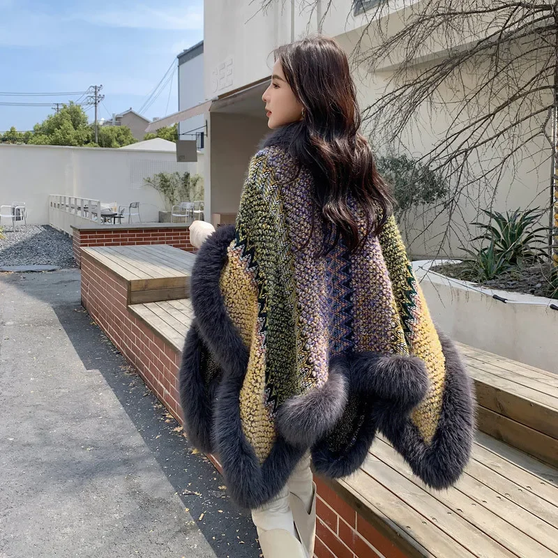 2026 Winter Faux Cashmere Poncho Loose-fitting Streetwear Women Long Sleeve Shawl Capes with Fur Female Knitted Scarf 111 New