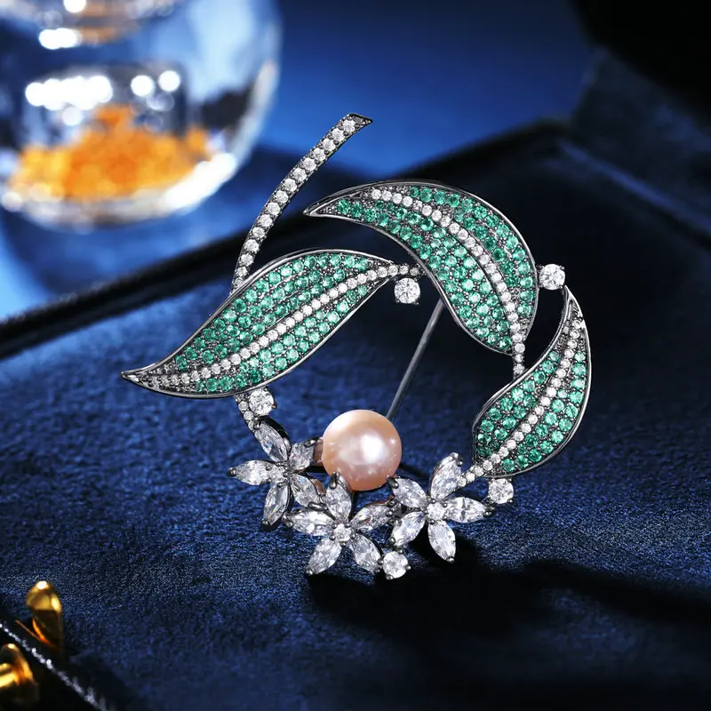 

2023 New Brooch Korean Version With Micro Inlaid Zircon Gold Filigree Animal Brooch, Suit, Hat, Decorative Pin