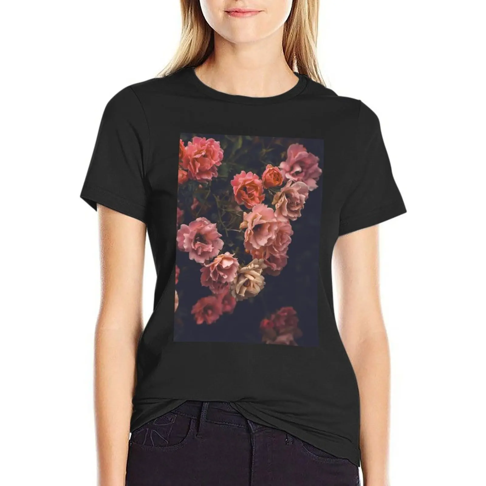 The roses of the Katharinenviertel T-Shirt Female clothing animal print shirt for girls tees tops for Women