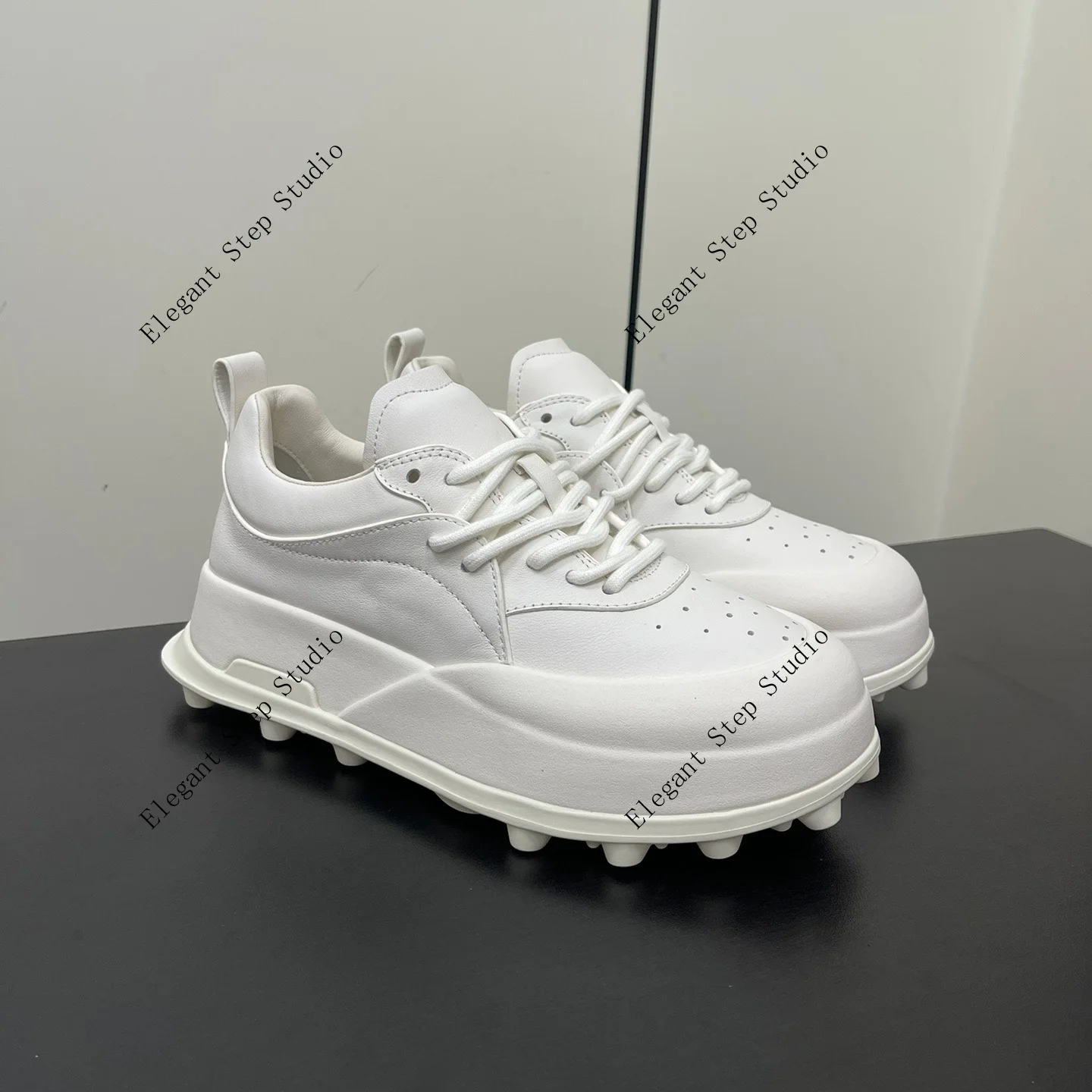 

Women's Shoes Orb Sneakers Leather Low-top Chunky Platform Tonal Runway