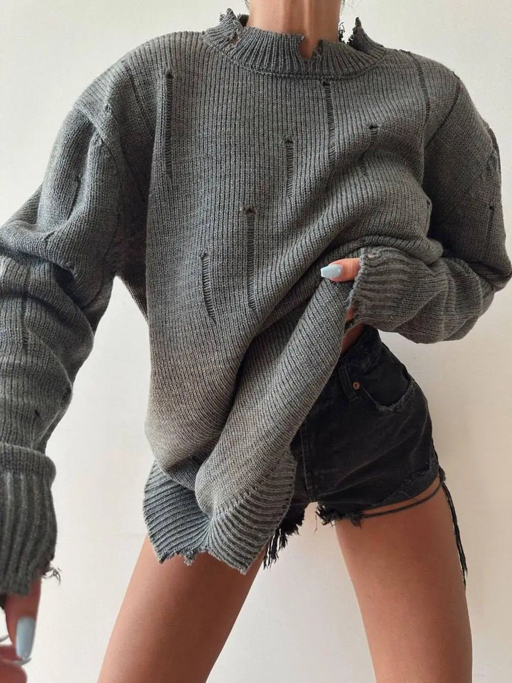 

Women's Round Neck Distressed Knitted Sweater Vintage Solid Color Clothes Autumn Winter Female Knit Sweater Warm Loose Top