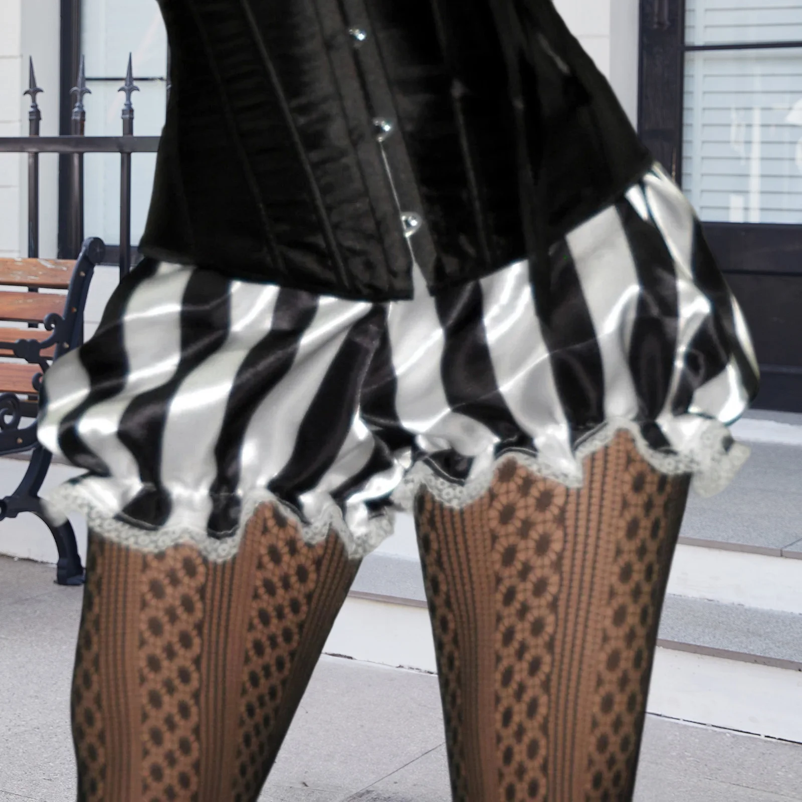 

Женские шорты-шаровары на Хэллоуин Y2K, полосатые эластичные талии, кружевные подол, рюши, брюки с тыквой, микро-пижамы, шорты, костюмы для косплея