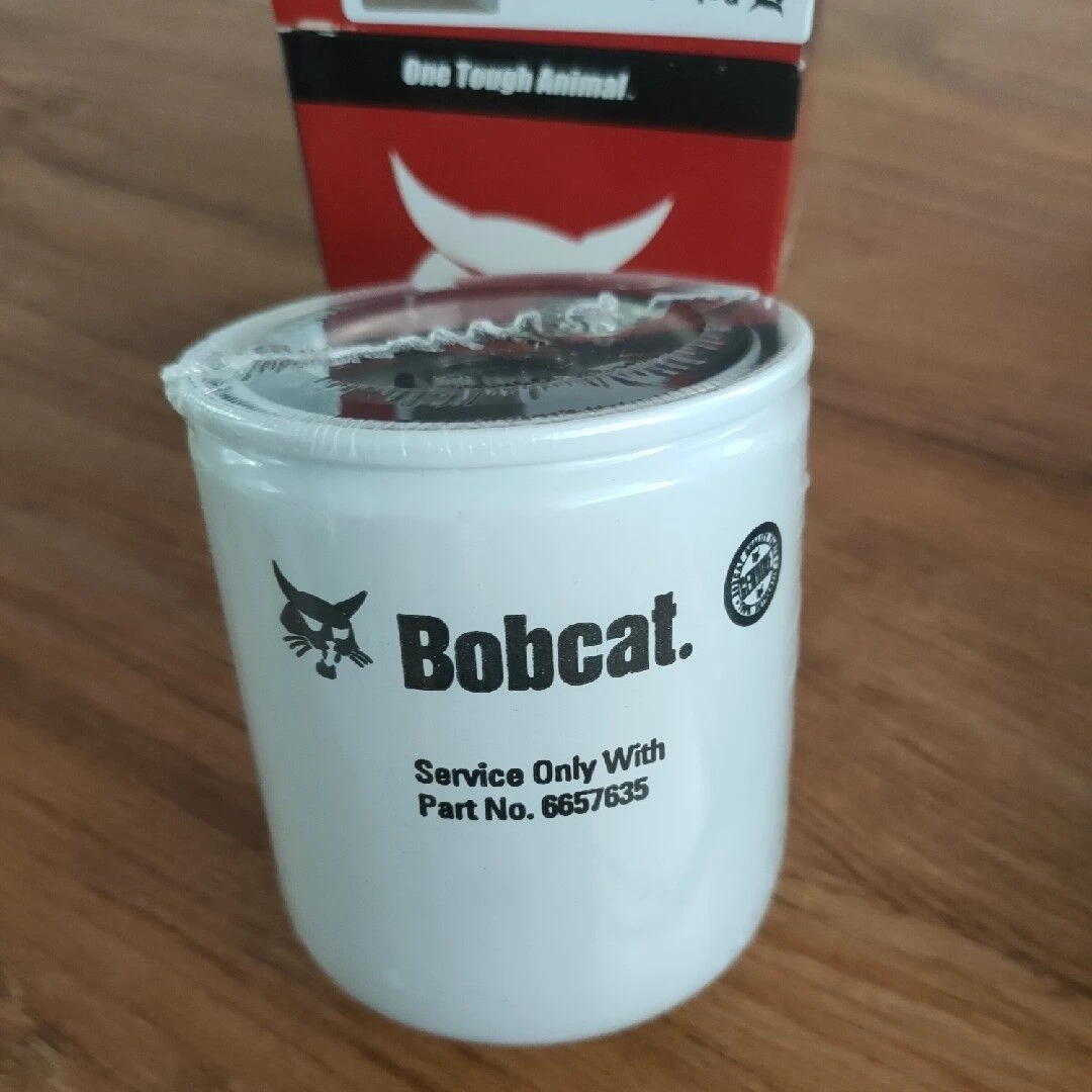 

Applicable to the original machine filter and oil filter element of the Lynx S70 skid steer loader, item number 6657635.
