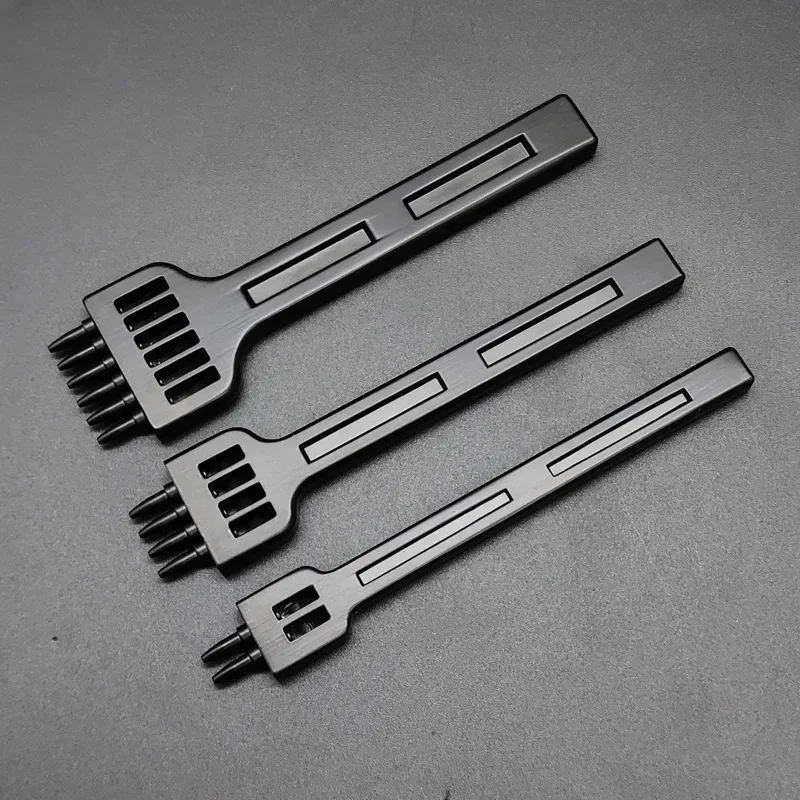 3Pcs 4mm Alloy Steel Round Diamond Punch Set DIY Leather Stitching Row Belt Hand Punch Working Tool