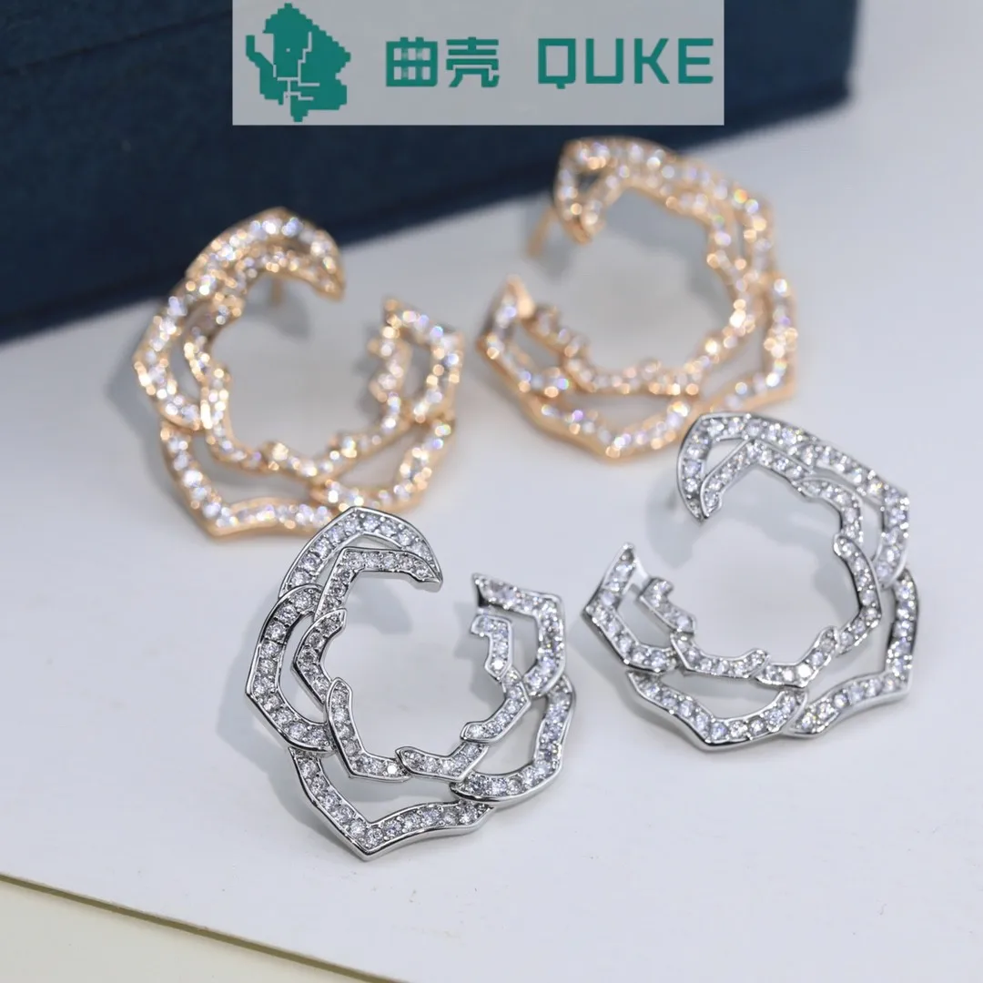 

High version 1:1 rose studded with diamond earrings, women's fashion versatile, light luxury, niche design, jewelry dinner