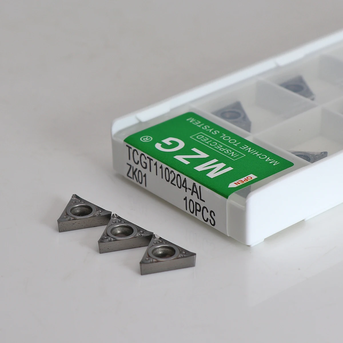 MZG 10 pezzi TCGT090202 TCGT090204 TCGT110202 TCGT110204 TCGT110208 TCGT16T302 TCGT16T304 TCGT16T308 Inserto in metallo duro di alluminio TCGT