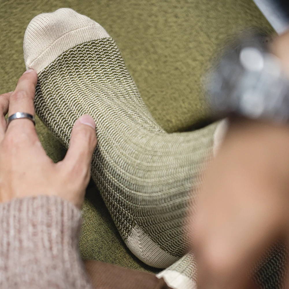 Maden メンズ 1/3/6/9 個レトロコントラストニットミッドカーフソックス通気性太い糸スプライス二本針ロングソックス秋用