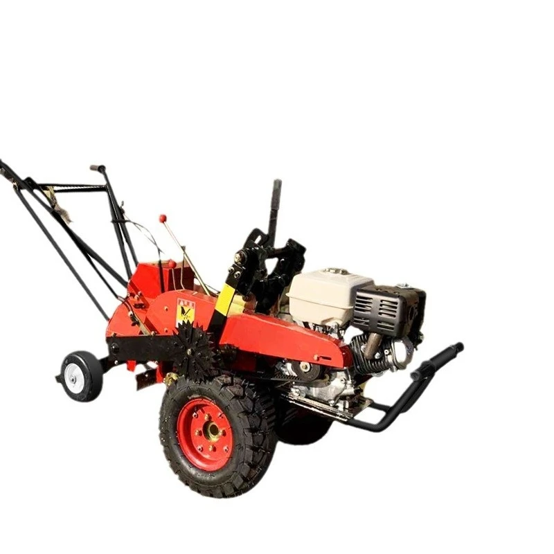 Hand-held self-propelled turf lifting machine, automatic cutting and shoveling turf machine