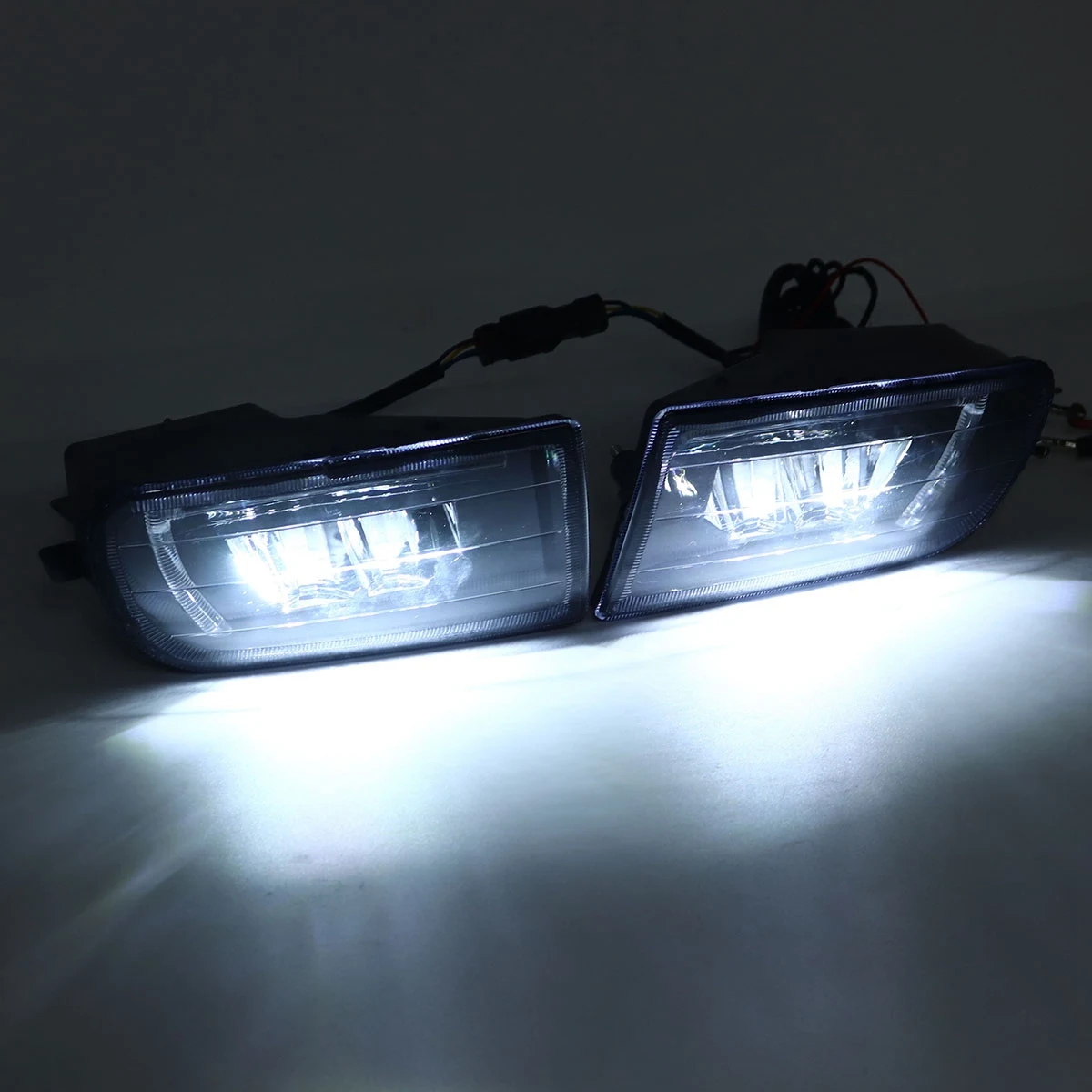 

Car LED Fog Lamps Lights 12V 35W Turn Signal Lamps for Toyota Corolla AE100 AE101 1993-1999, 2PCS