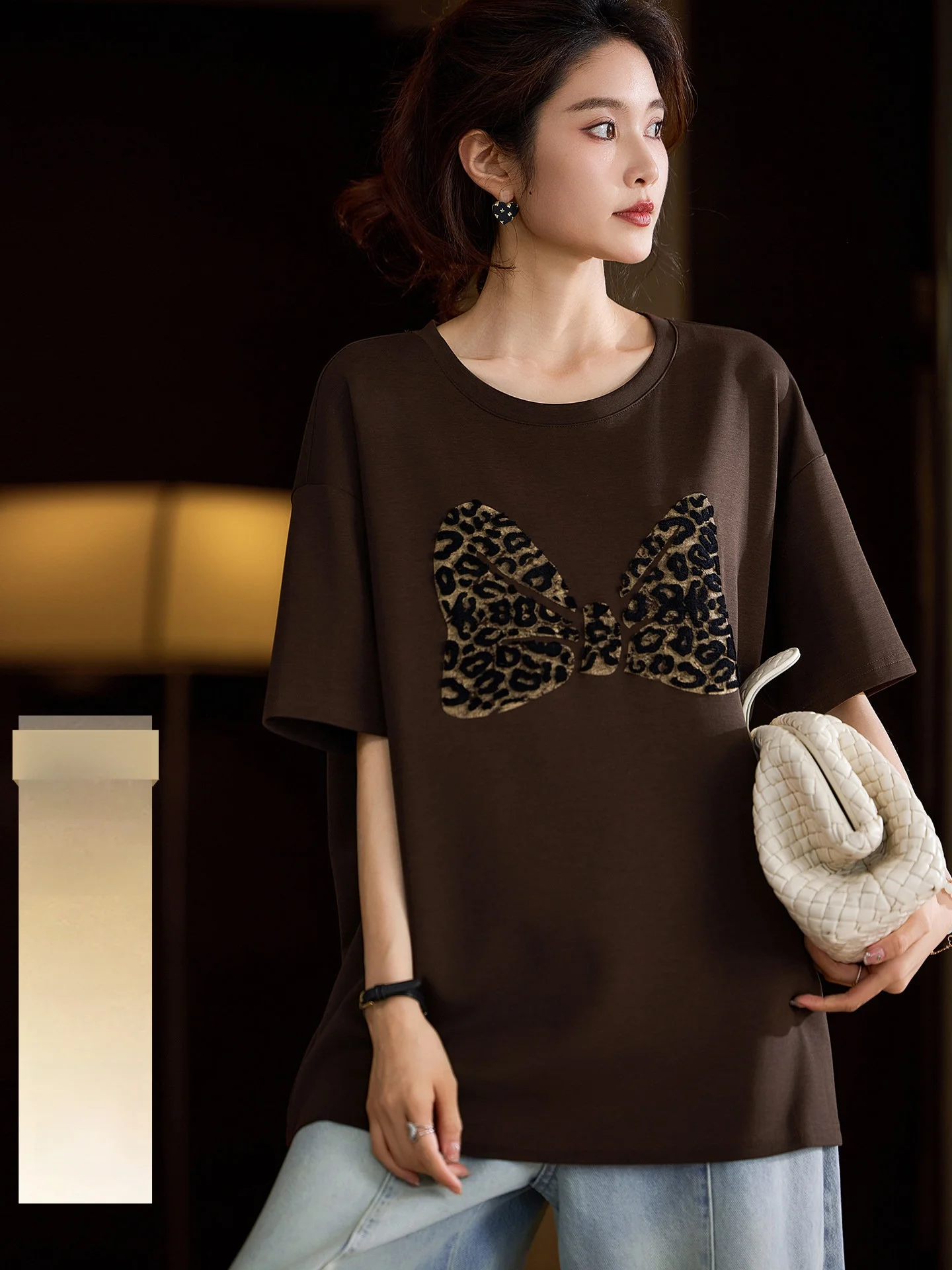 

Женская футболка Street Style с узловым принтом, короткий рукав, весна 2026, новая модная коллекция, большие размеры, дышащая, комфортная