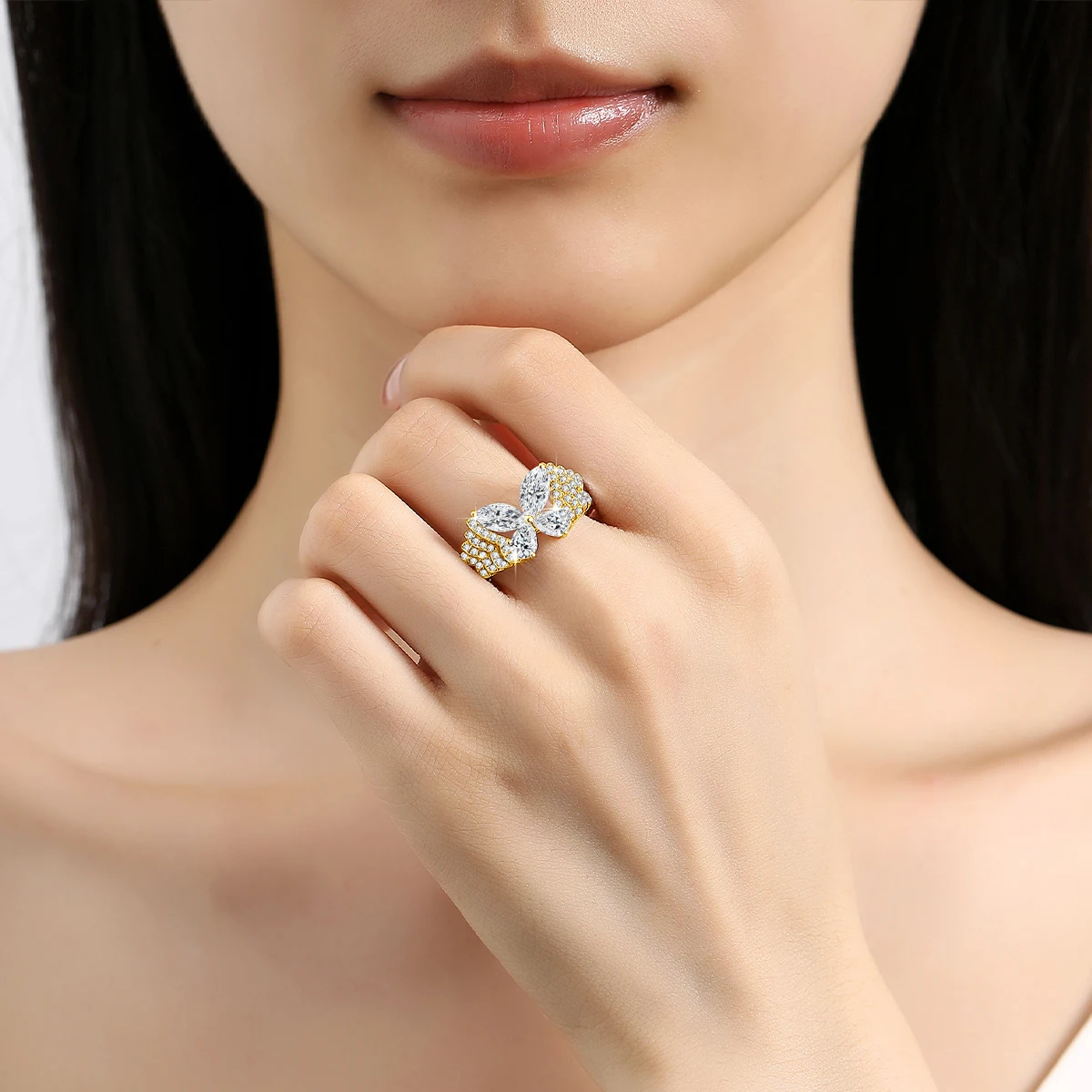 Luxuriöser Schmetterlingsring aus 925er Sterlingsilber für Damen, funkelnder D VVS Moissanit-Verlobungs- und Ehering, edles Schmuckgeschenk – Detail 7