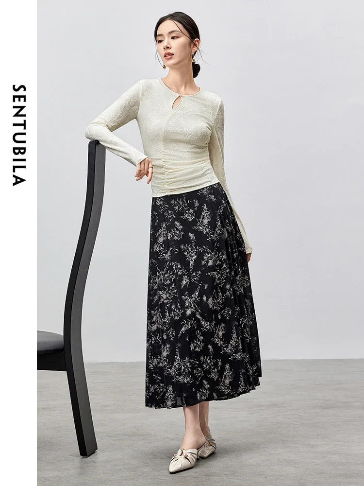 SENTUBILA, camiseta calada para mujer, otoño 2025, estilo chino, Jacquard, cuello redondo, manga larga, elegante jersey adelgazante 143S54541