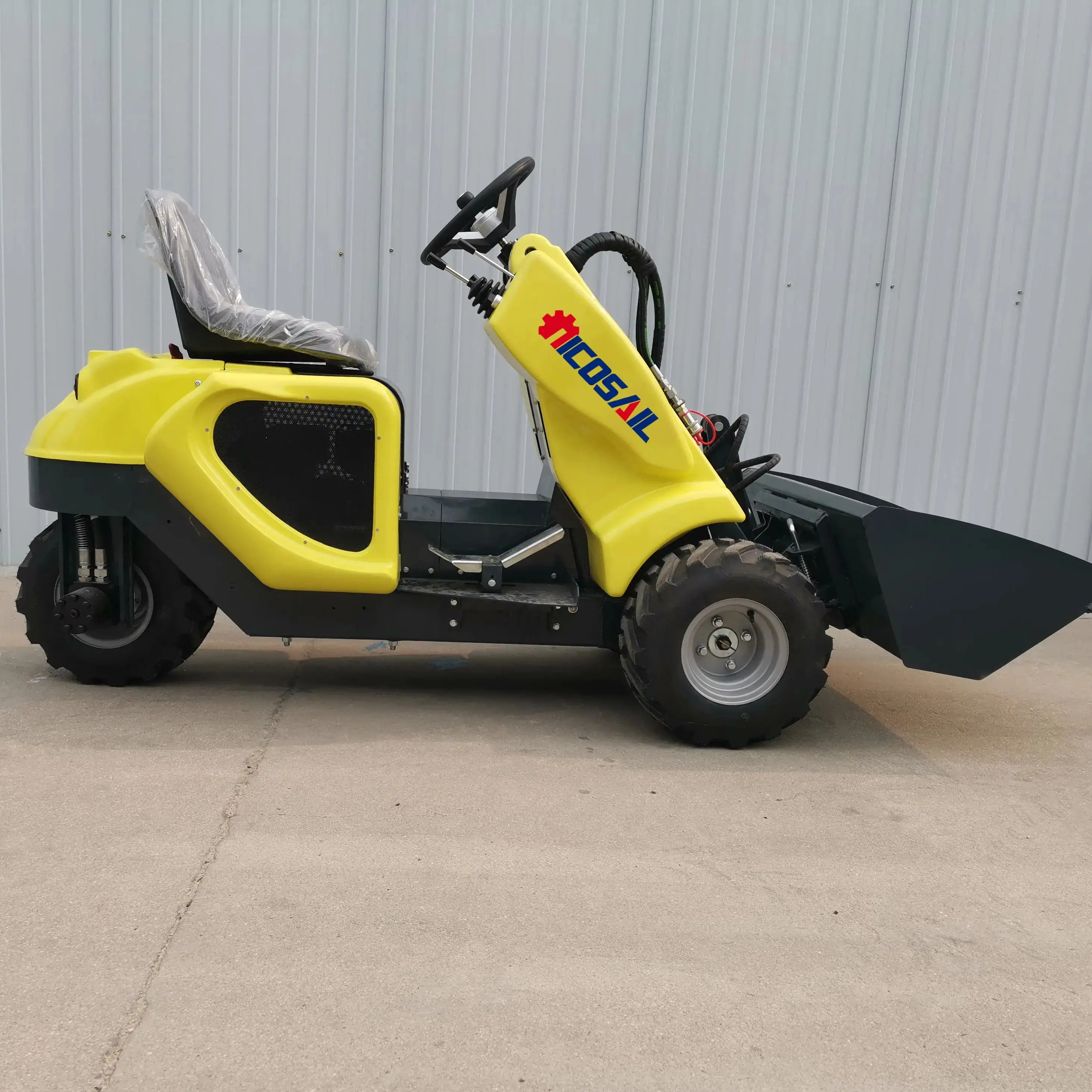 

CE Euro 5 approved 3-wheel skid steer loader Mini skid steer loader Made in China