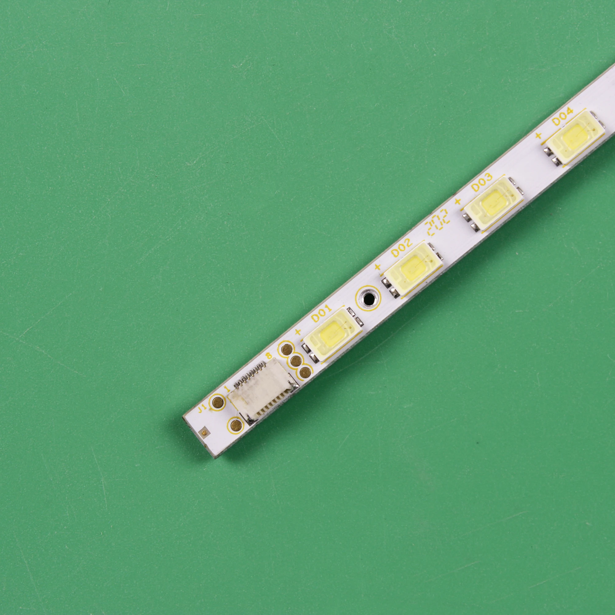 LEDストリップ 26T08-04a LT26830X T260XW06 V.2 V.3 LED26860IX LED26760X L26P11BDE L26F3200B L26E5200BD L26P11 26P61 26LS3510 26LS3590