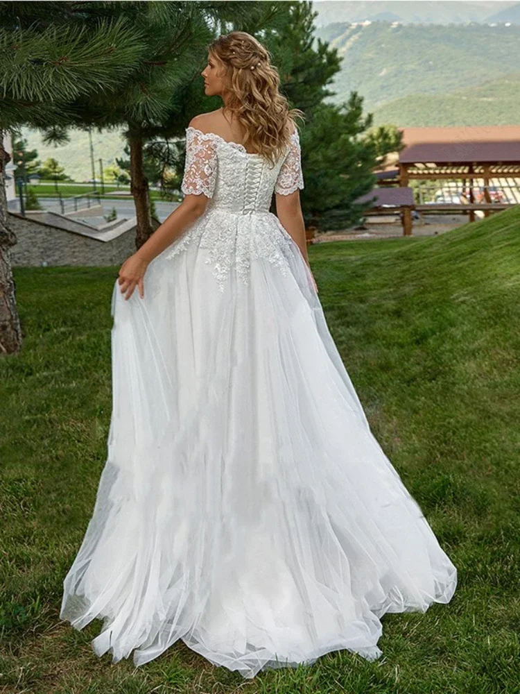 Plus Size Boho Wedding Dresses For Woman Short Sleeves Boat Neck Lace Up Back Applique Bridal Gowns Elegant Vestido De Novia