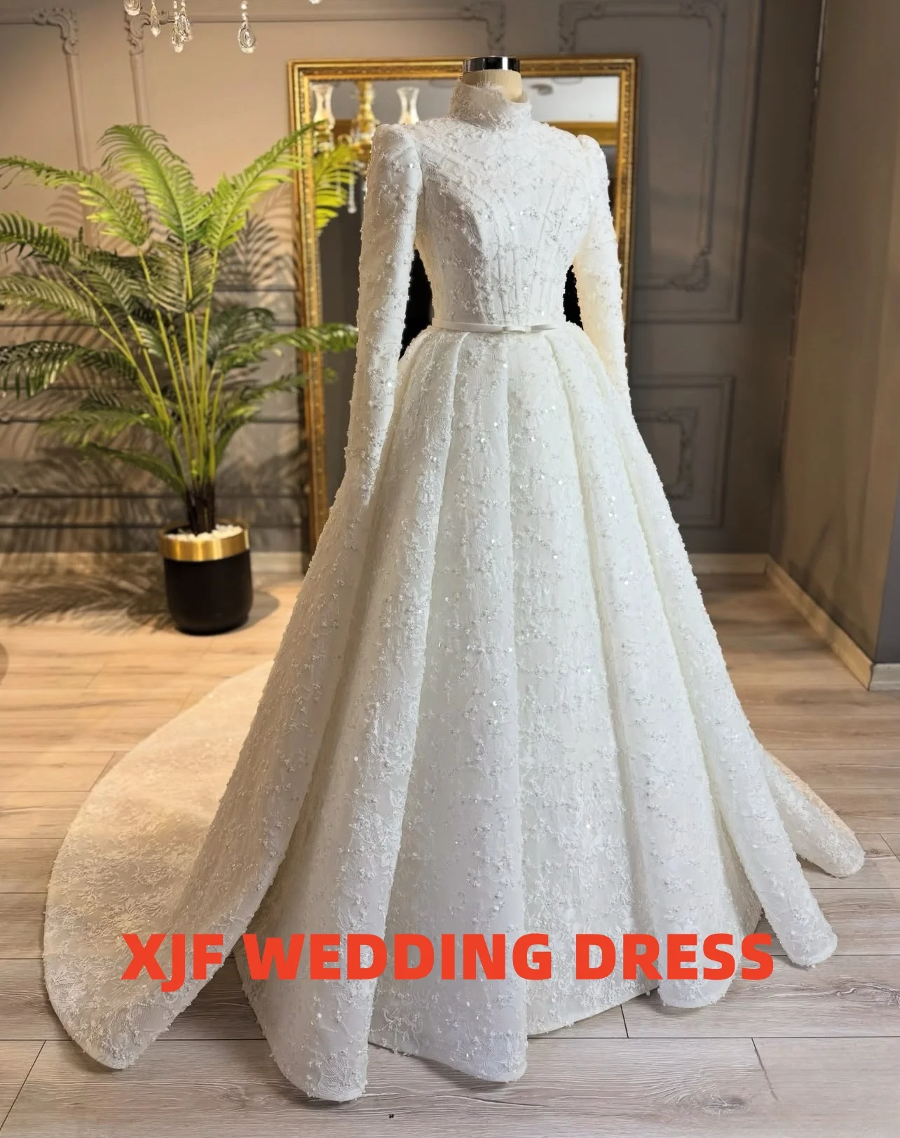 فستان زفاف مخصص برقبة عالية وأكمام طويلة على شكل حرف a أنيق أماندا نوفيا فيستدوس دي نوفيا أماندا نوفيا #2