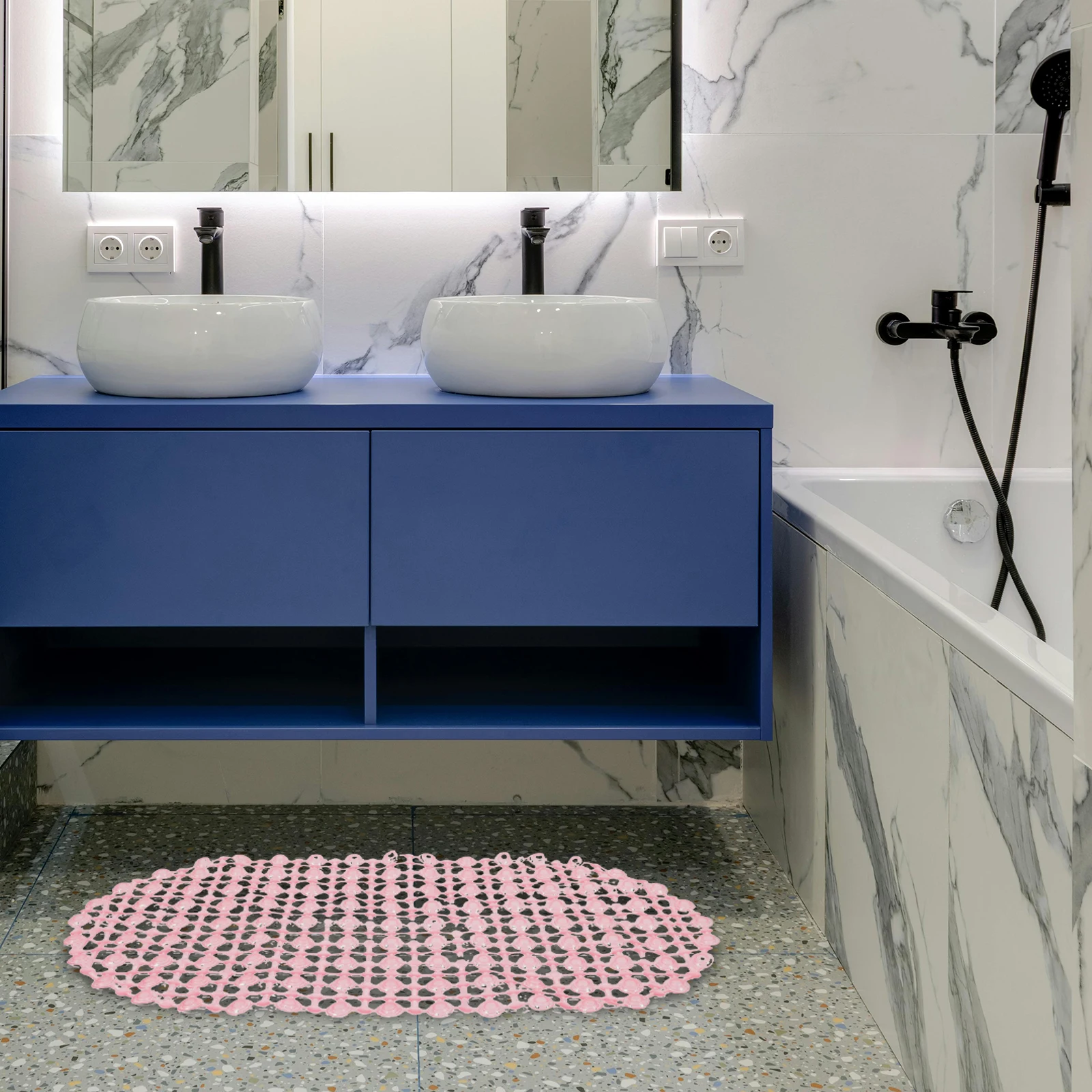 

Anti slip Shower Mat Premium PVC Oval Transparent Bathroom Floor Mats Non Slip Safety Suction Cups Bath Tub Kitchen