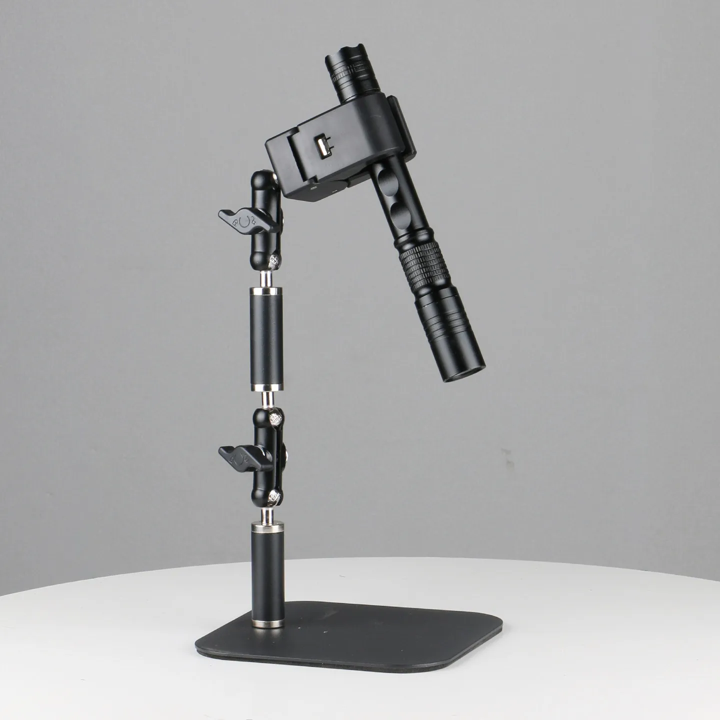 Desktop universal repair, flashlight fixed clip, magnifying glass, industrial camera, heat gun clamping bracket, robotic arm