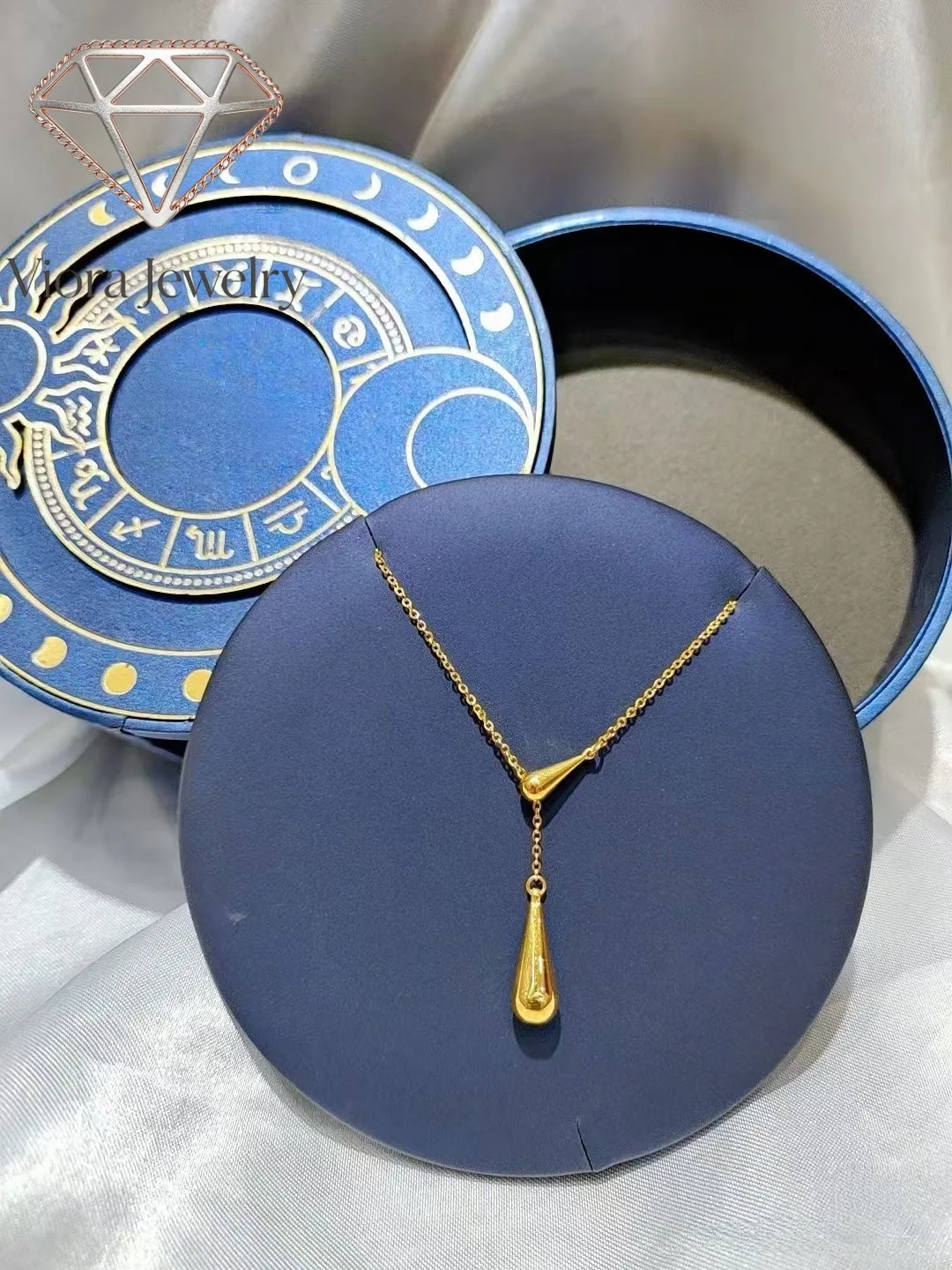 

Viora Jewelry 24K brushed sunflower seed necklace 9999 women's trendy versatile collarbone chain tassel water droplet new pendan