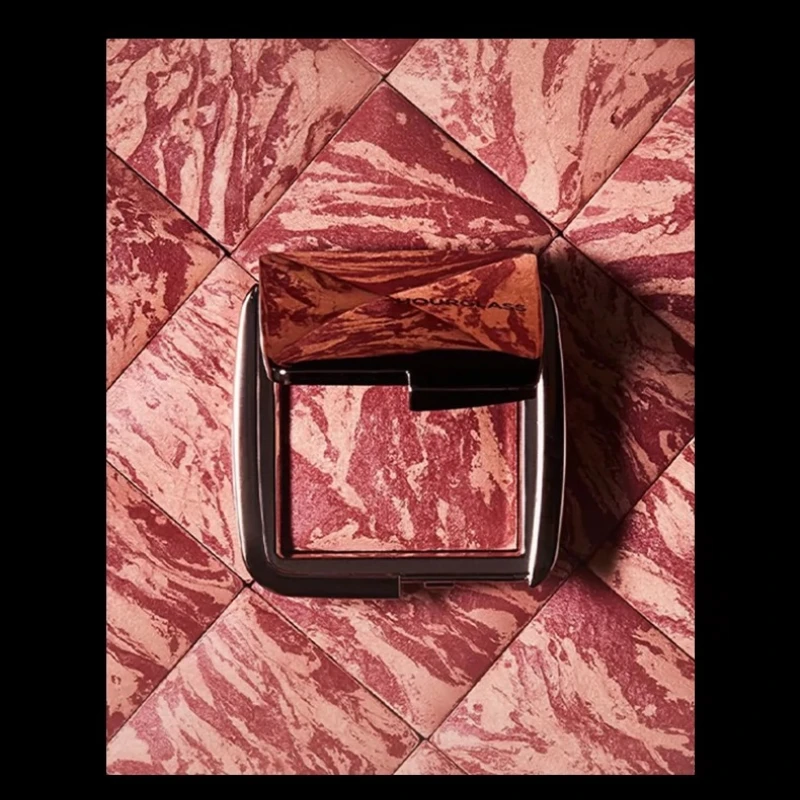 HOUR/GLASS Pork Belly Blush Highlights and Contouring Cheeks Purple Expansion and Contraction Cosmetics