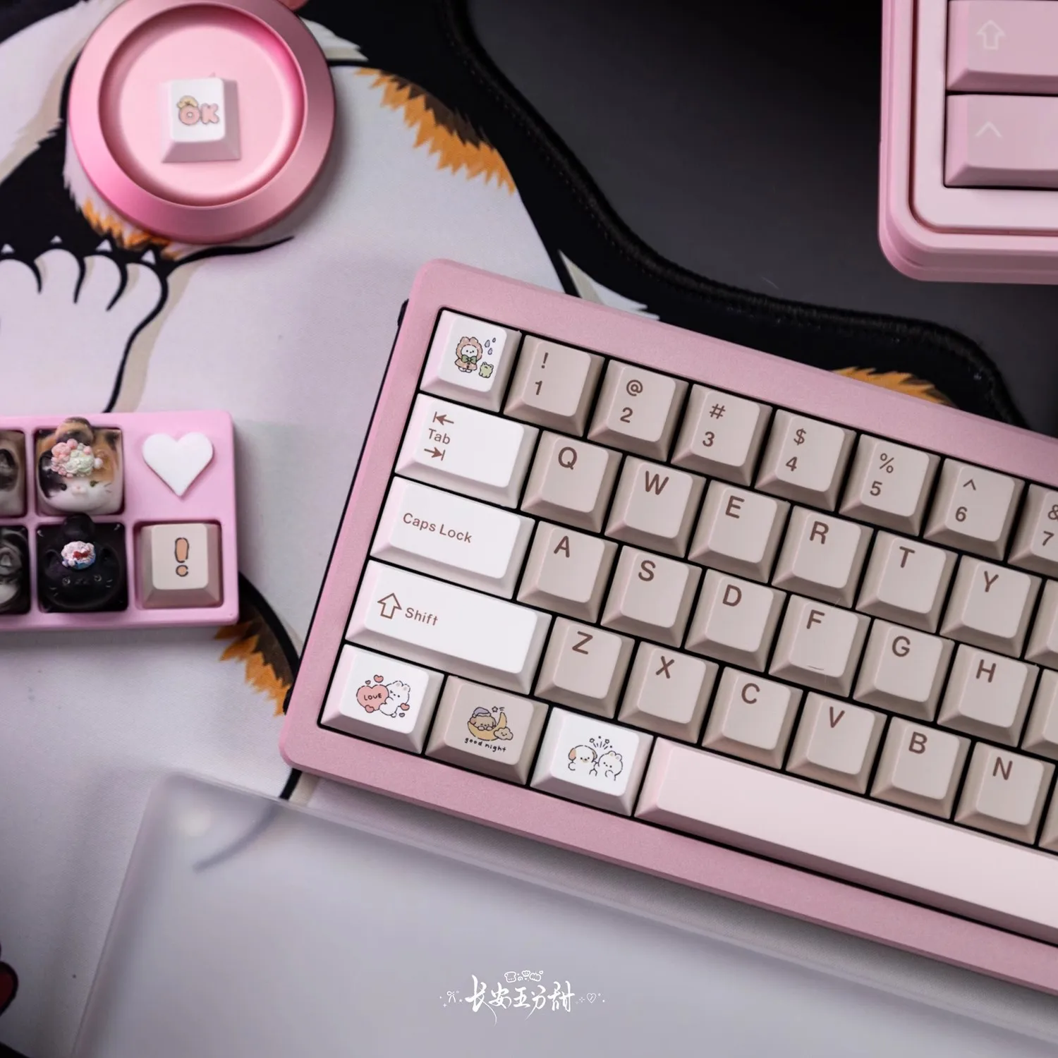 

JKDK Vintage Fairy Tale Keycaps Cherry Profile PBT Dye-Sub for ANSI 100%/80%/60% Alice WKL Split Backspace 2.25U Shift