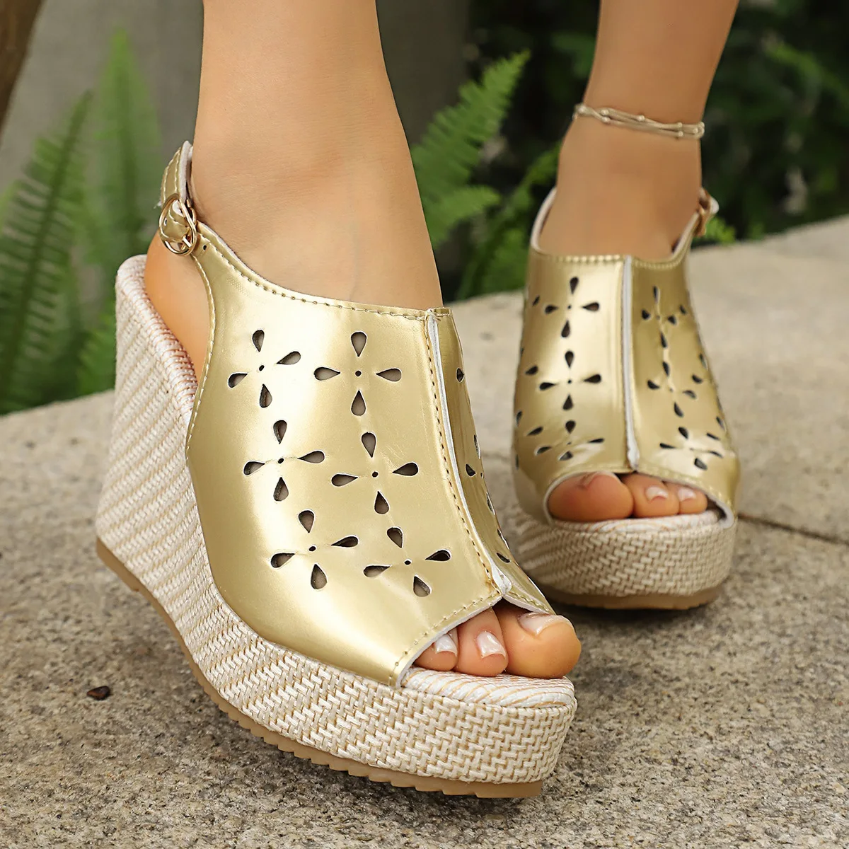 Plus Size Shoes for Women 35-42 Summer Peep Toe Platform Wedge Buckle Strap Non-slip Sandals Party Evening Dress Footwear view 3