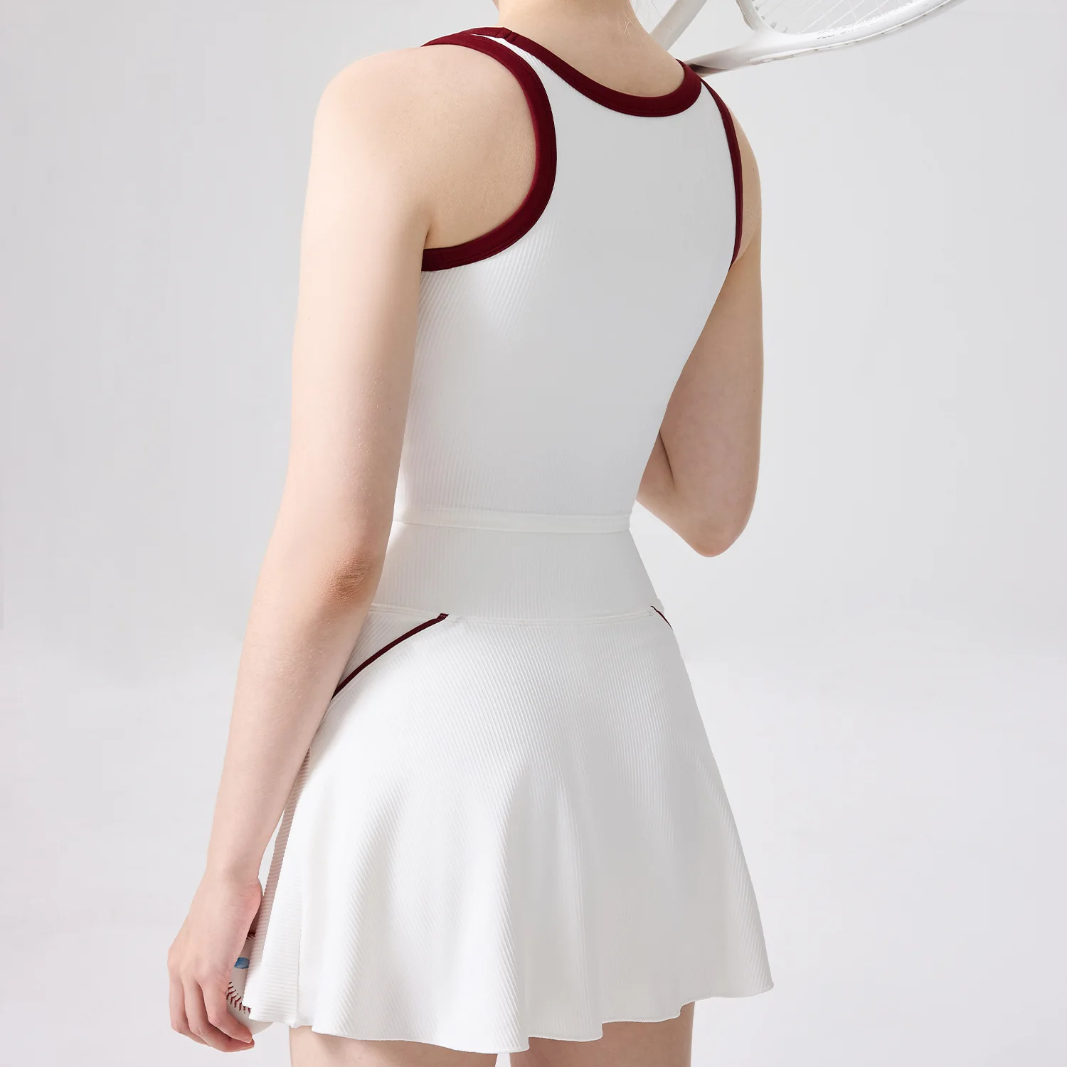 Women's Quick Drying Sports Vest Running Fitness Shockproof Badminton Tennis Set with High Waisted Skirt 2026