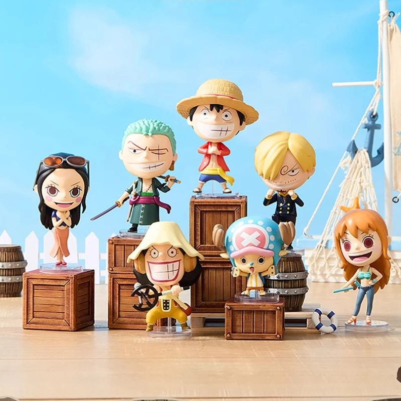 MINISO قطعة واحدة سلسلة شخصيات كلاسيكية الشكل صندوق أعمى لوفي زورو نامي زخرفة الديكور هدية غامضة للأولاد لعبة أنيمي