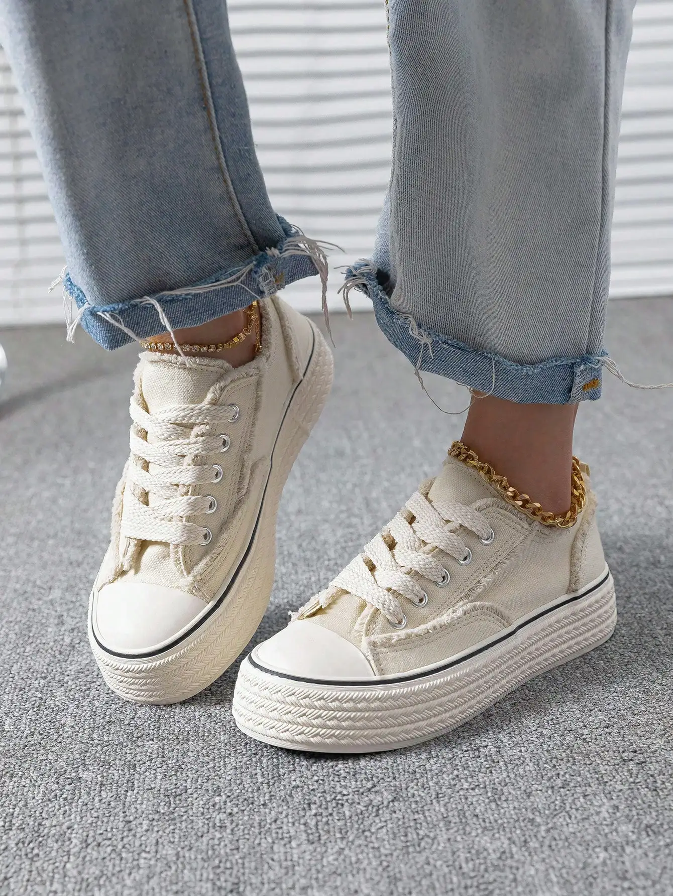 Fall/Winter Women's Fashionable Versatile Spring/Summer Outdoor White Lace-Up Round Toe Canvas Flat Non-Slip Casual Sneakers For Sports/Running SX2208138730347120