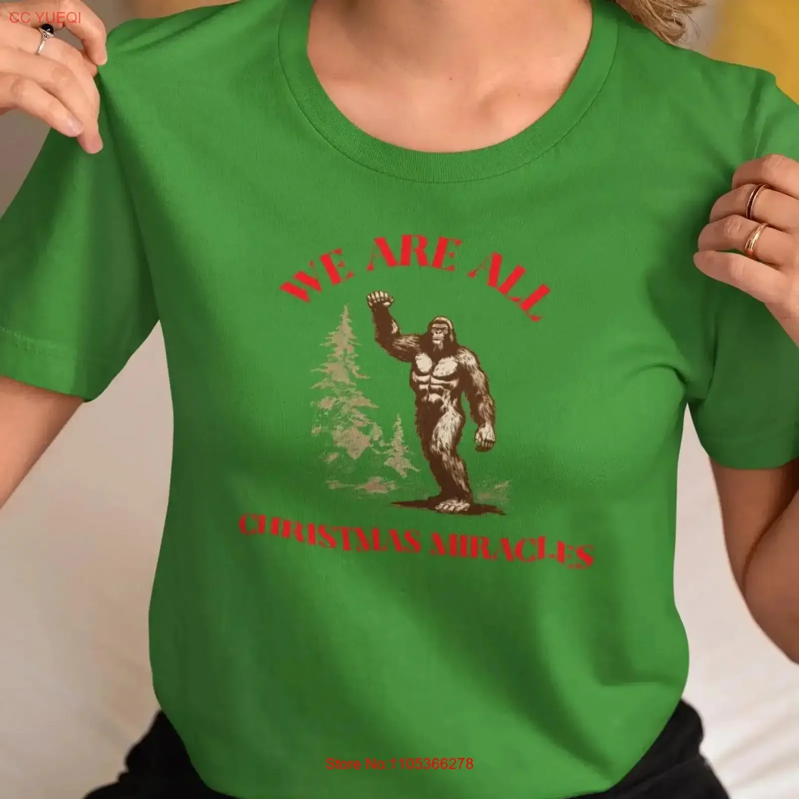 T-shirt Bigfoot Christmas Miracle, vêtement festif amusant pour les fêtes de Noël, jersey vintage délavé unisexe avec motif graphique