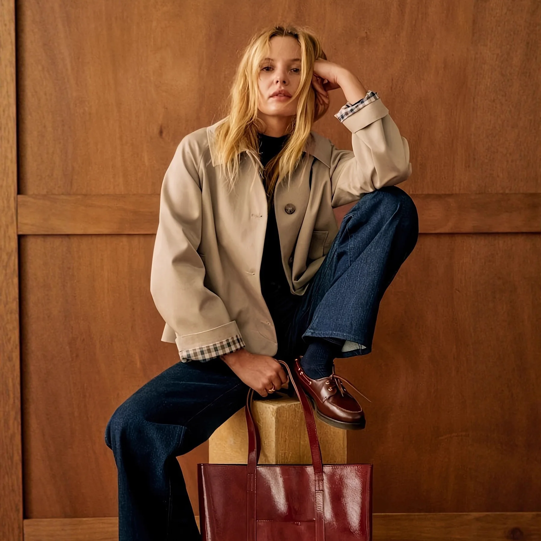 

Women Stylish Autumn Blazer Lapel Collar Single Breasted Long Sleeve Jacket for Work Shopping Date Night