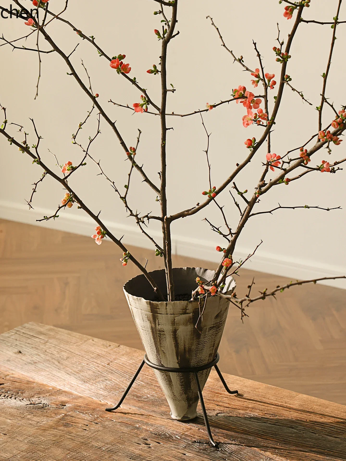 

X5-8 Ceramic Vintage Style Large Floor-standing Hydroponic Vase for Homestay Island Table Wabi-sabi Style Flower Arrangement