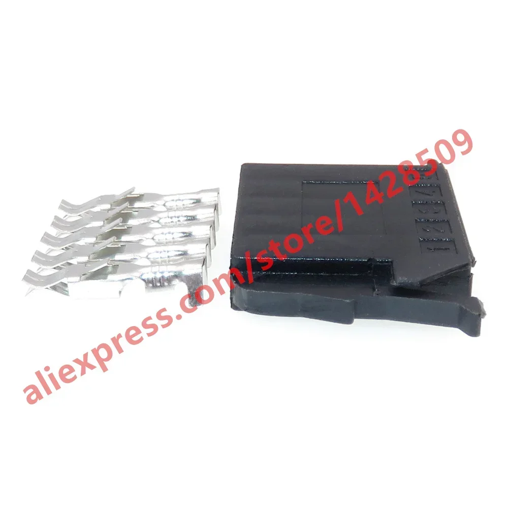 1 Set 5 Pin Auto Accessories 1H0953635 2.8 Series Auto Wiring Terminal Plastic Housing Unsealed Connector