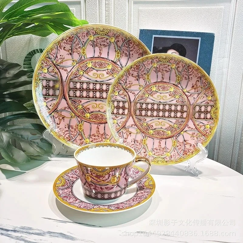 

Artisan Bone China Cappuccino Set - Handcrafted Ceramic Cups with Gold Leaf Accents for Luxury Coffee Experience