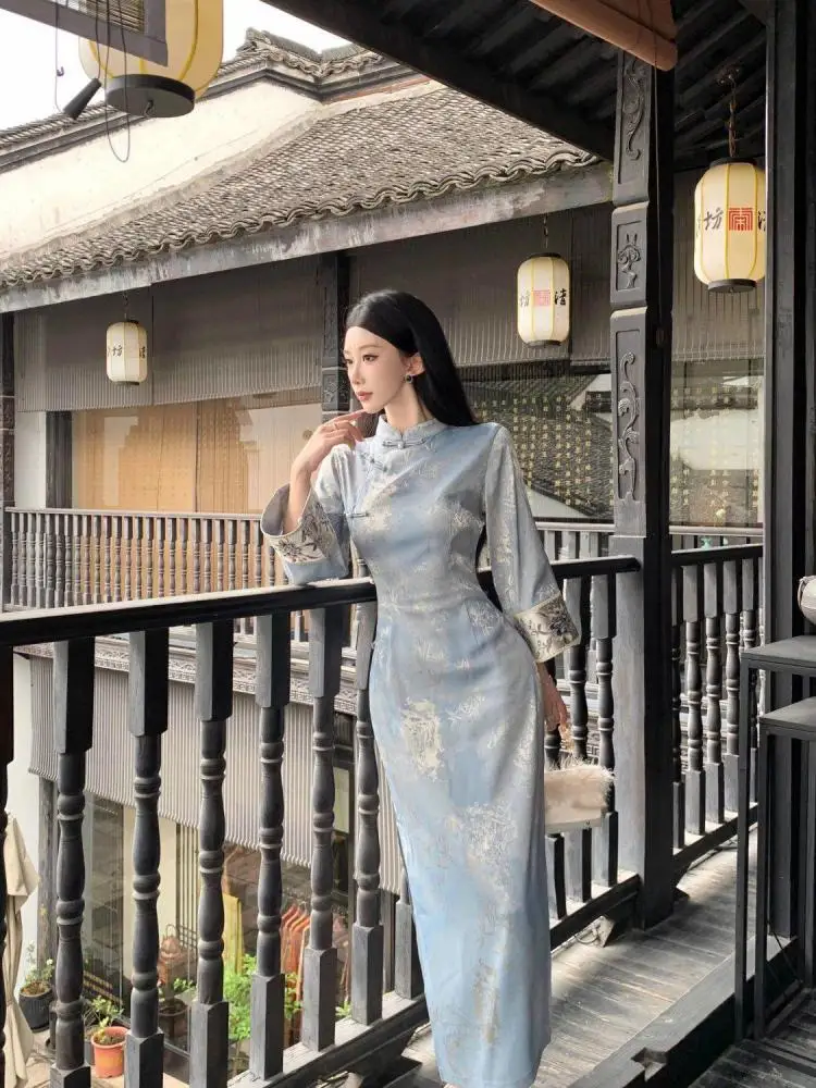 Women Light Blue Long Cheongsam Qipao Dress Bamboo Jacquard Print Mandarin Collar Frog Button Three Quarter Sleeve Elegant Retro