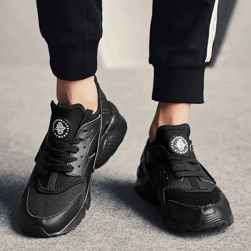 2025 حذاء كاجوال للجري للرجال وسادة هوائية قابلة للتنفس أحذية رياضية للنساء ألعاب القوى أحذية رياضية للأزواج المدرب أحذية كرة السلة للتنس