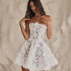 Mini vestido de novia corto sencillo, sin mangas, sin tirantes, corte en A, flores de encaje 3D, ilusión Sexy nupcial, vestido con espalda abierta personalizado 2025