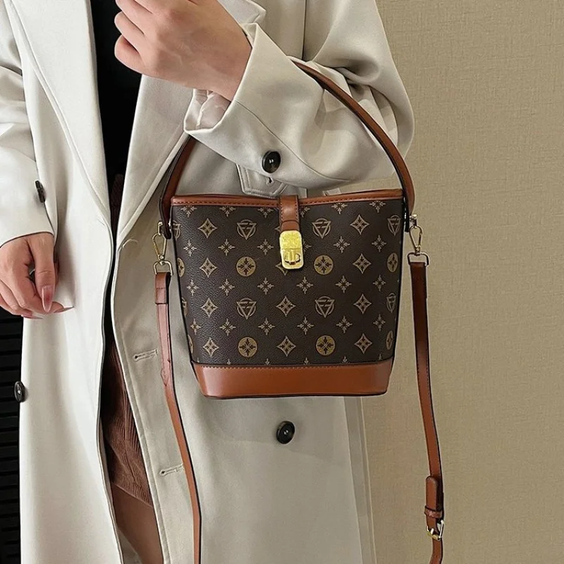 

Ladies Crossbody-Bag Crafted From Premium Leather Featuring Trendy Design And Paris Vintage Daily Look​