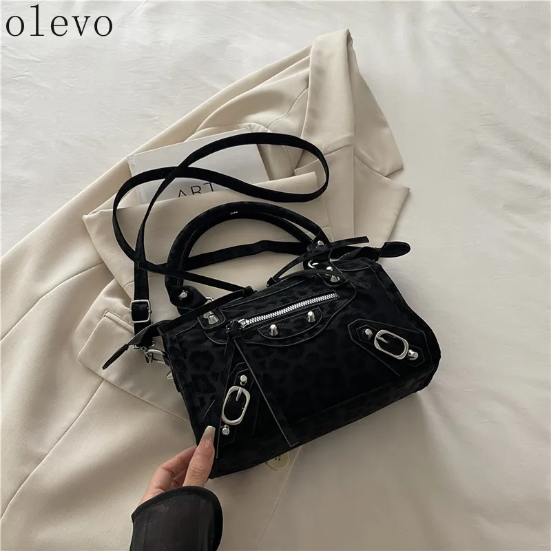 nova-bolsa-de-motocicleta-estilo-bowling-com-rebites-retro-grande-capacidade-bolsa-de-ombro-para-mulheres