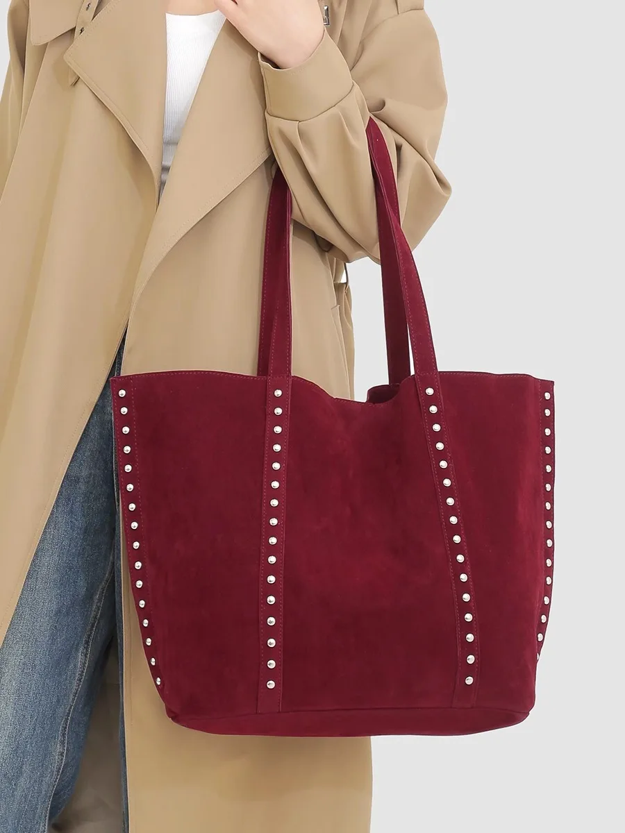 

Vintage High-end Texture Tote Bag For Women's Autumn And Winter New Item, Large Capacity Commuting Hand-held Shoulder Bag Trendy