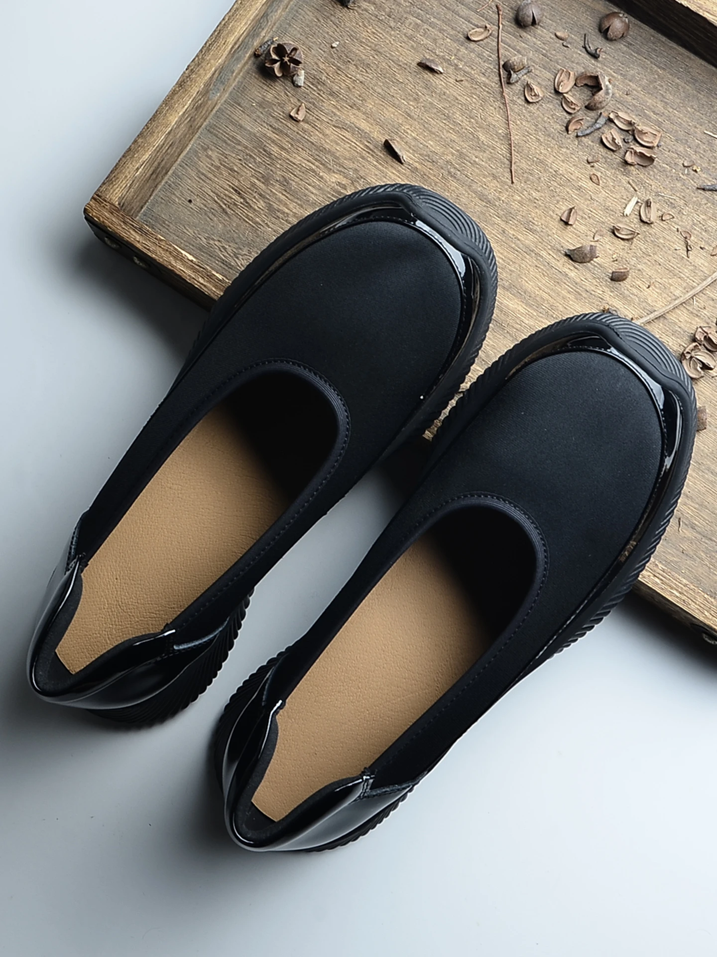 Retro Flat Bottom round Head Black Women's Single Shoes Leather Elastic Cloth Splicing Flats Breathable Casual Footwear