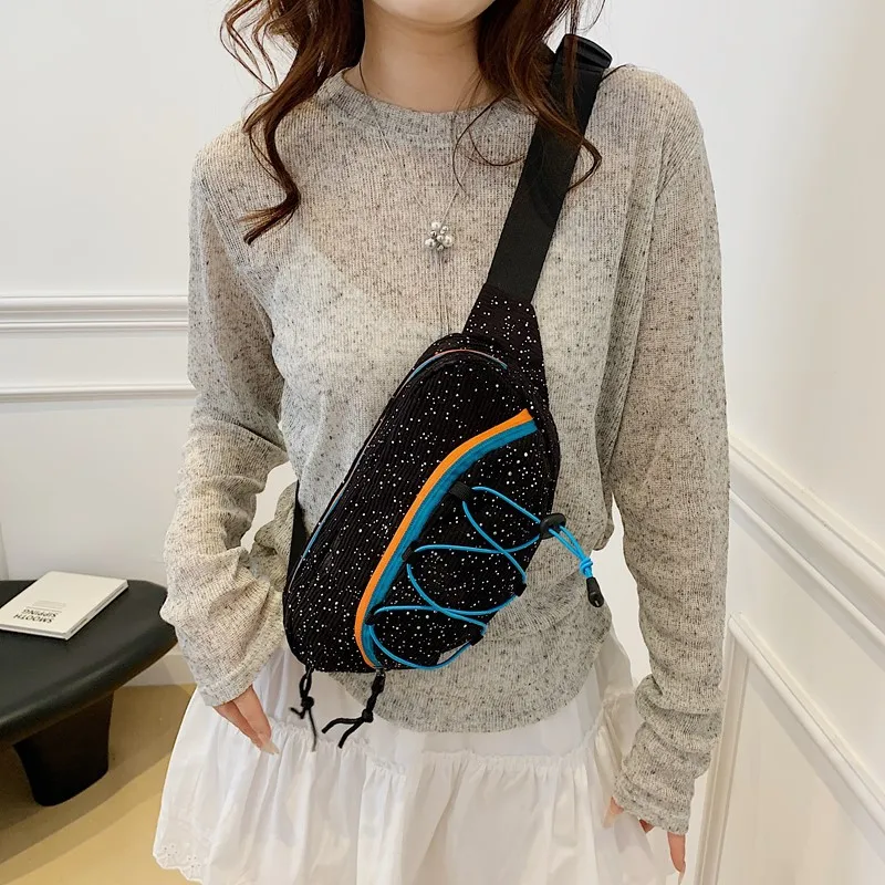 

Fashionable and minimalist mobile phone crossbody bag 2025 new sports and leisure small backpack, women's versatile crossbody ba