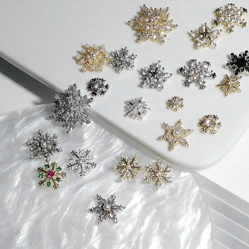 ラインストーン,マニキュアアクセサリー,ネイルアート,ジュエリー,装飾品用の豪華なクリスマスとスノーフレークラインストーン10個のセット